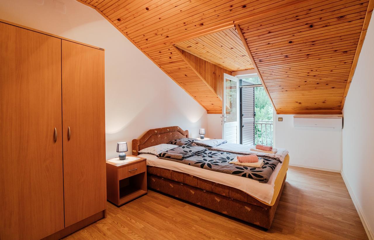 Apartments Sopot ริซาน ภายนอก รูปภาพ